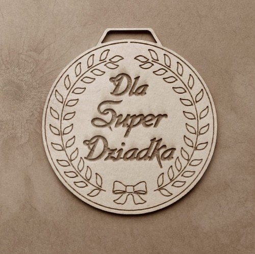 MEDAL DZIADKA.jpg