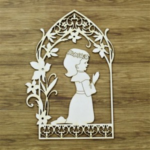 Tekturka Dziewczynka w albie w witrażu